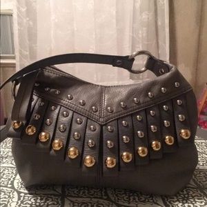 B. Makowsky leather purse